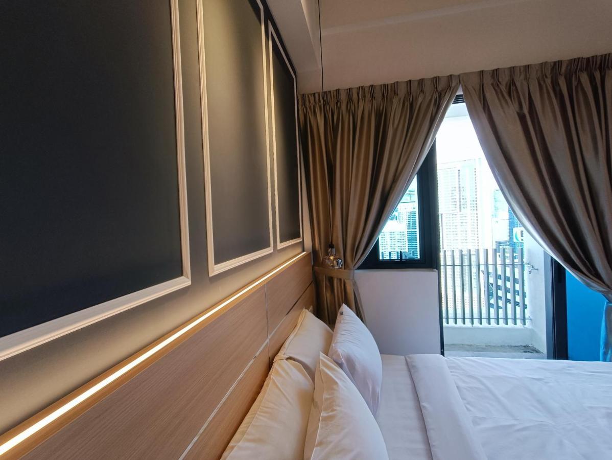 Cl 29A Insta Klcc View & Infinity Pool Apartment Kuala Lumpur Luaran gambar