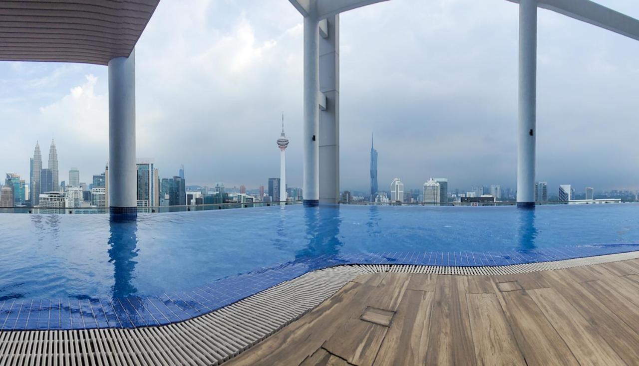 Cl 29A Insta Klcc View & Infinity Pool Apartment Kuala Lumpur Luaran gambar