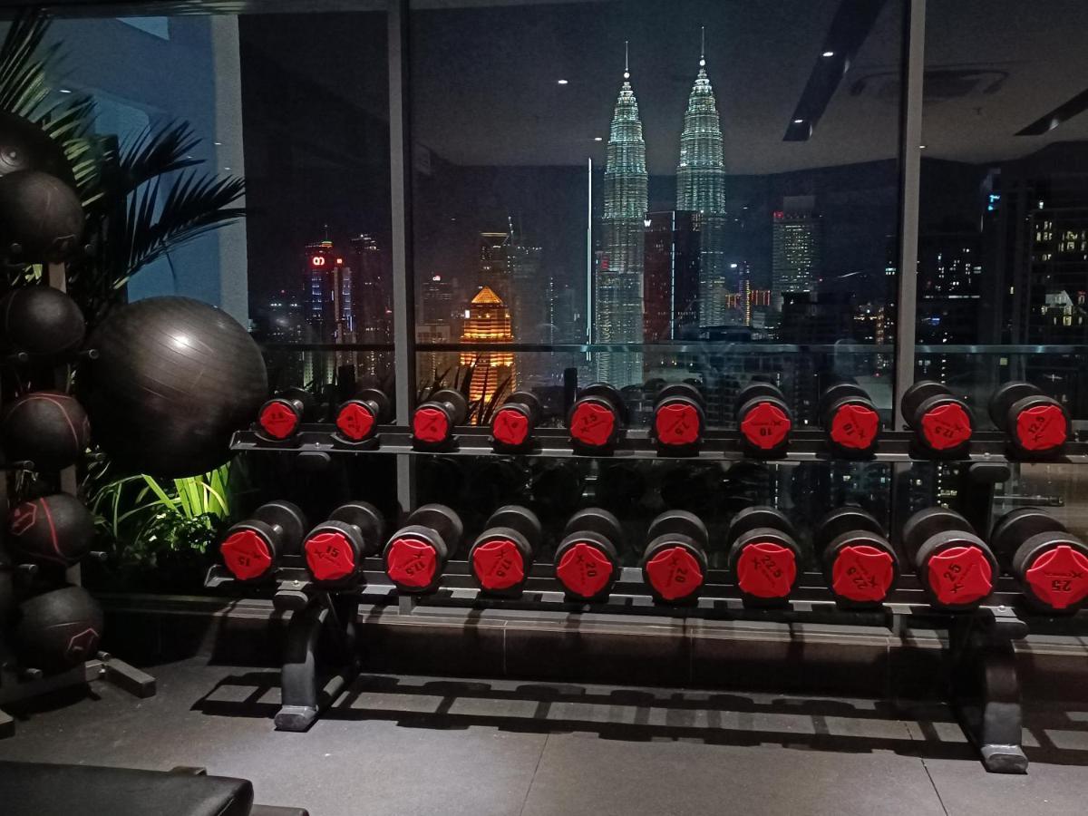 Cl 29A Insta Klcc View & Infinity Pool Apartment Kuala Lumpur Luaran gambar